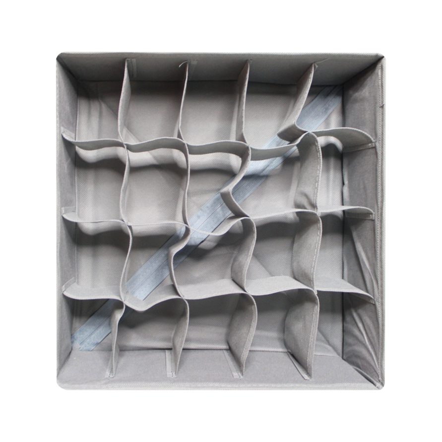 چگونه با استفاده از نظم‌دهنده کمد لباس خود را برای همیشه مرتب نگه داریم؟